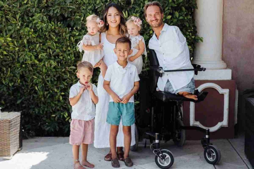 Nick Vujicic a grande história de superação do homem que nasceu sem