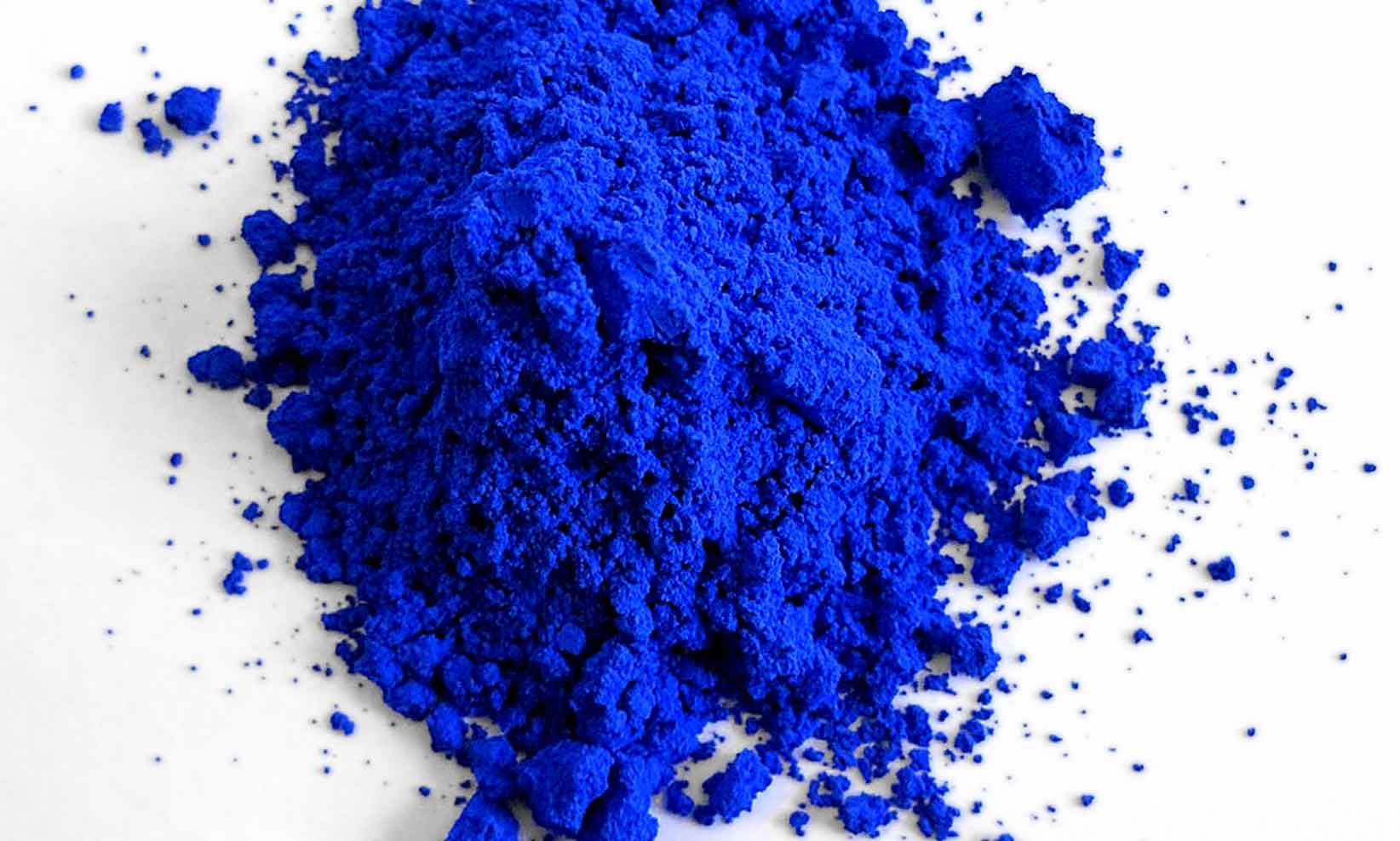 Primeiro pigmento azul descoberto nos últimos 200 anos é vendido a mais de R$ 1 mil o tubinho. Foto: Wikipedia