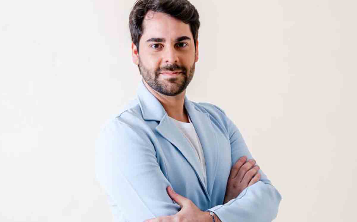 Dr. Ronaldo Soares apresenta a vibrolipo, que pode fazer a pessoa perder 25 kg em três meses. Foto: Divulgação