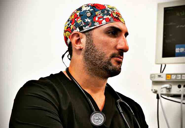 Omar Saleh Hajmurad: conheça o famoso influenciador e médico conhecido internacionalmente por Doctor Ohaj. Foto: Divulgação