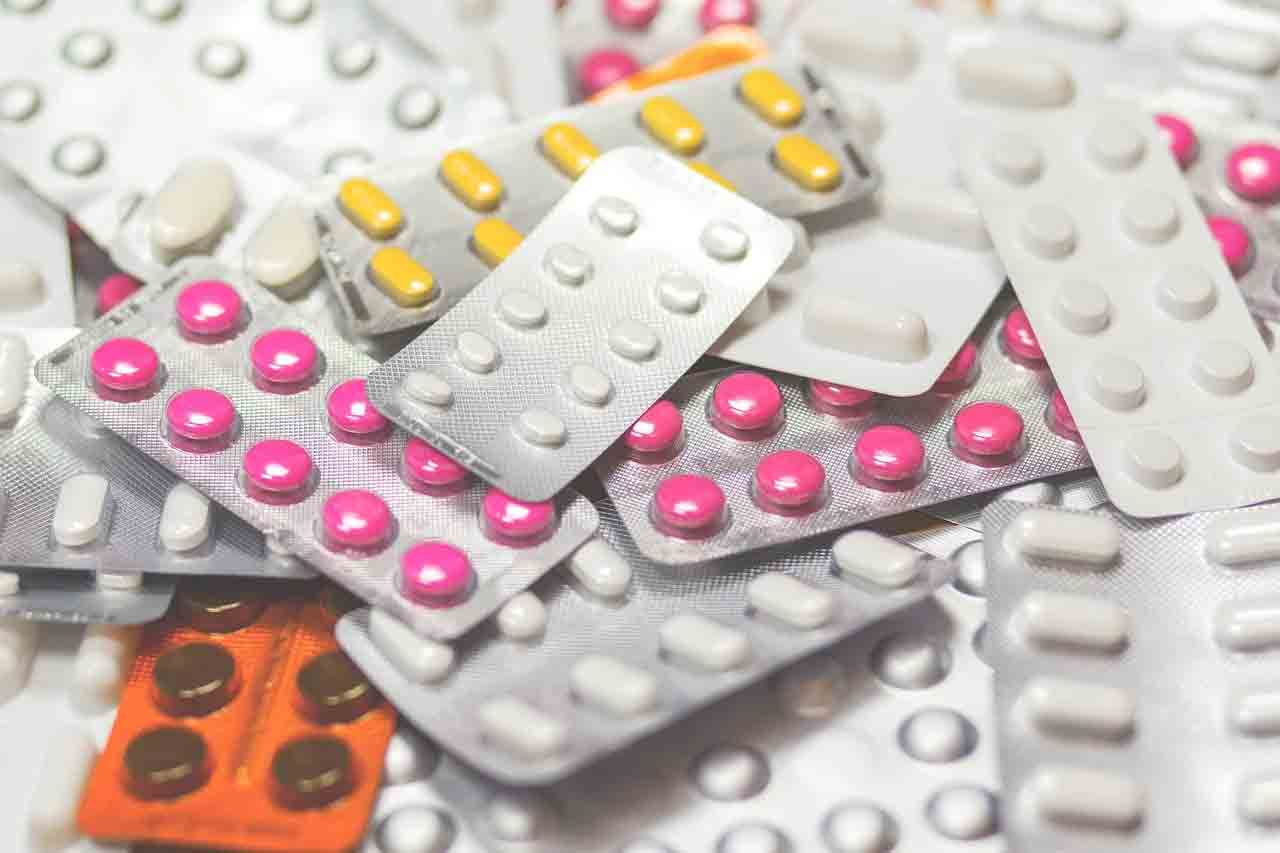 Senado aprova suspensão no aumento de preço de medicamentos em 2021. Foto: Pixabay