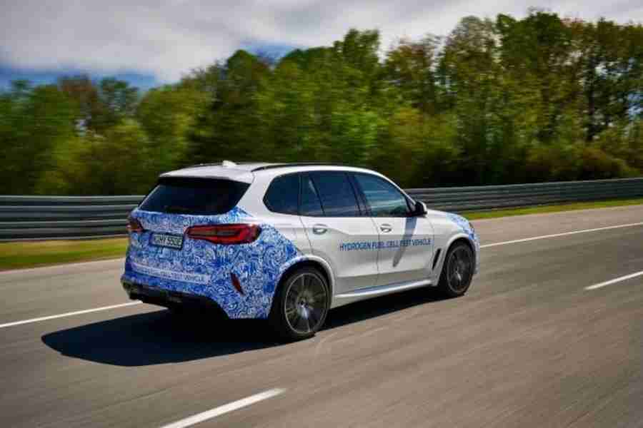 BMW testa veículos com tecnologia de célula de combustível de hidrogênio