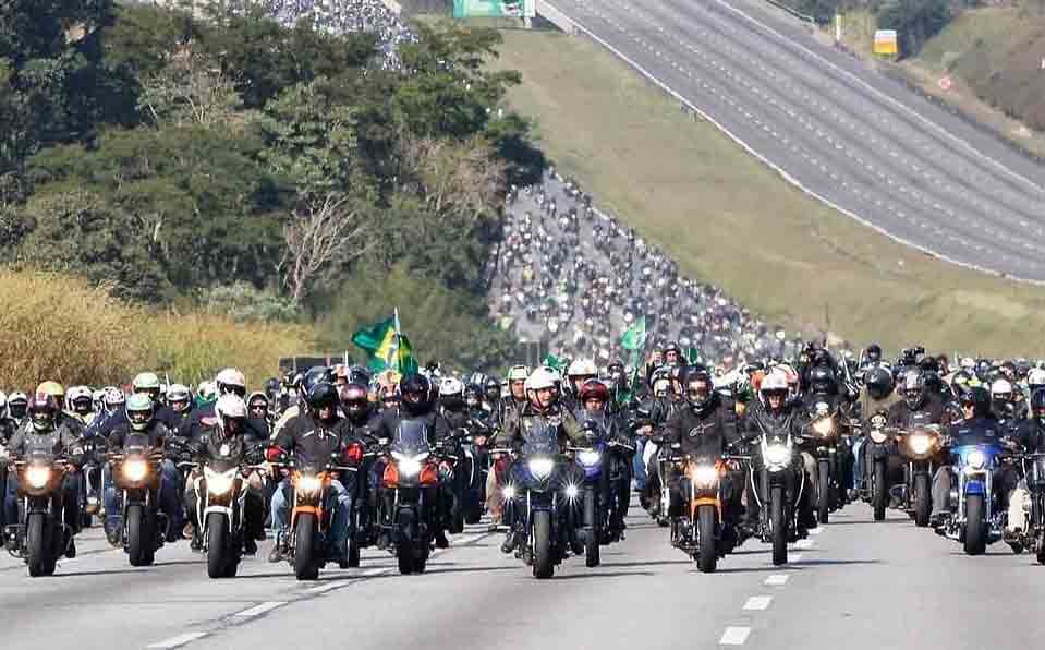 Bolsonaro participa de ato com motociclistas e recebe multa R$ 552,71. Foto: Reprodução Instagram/@educorreia317