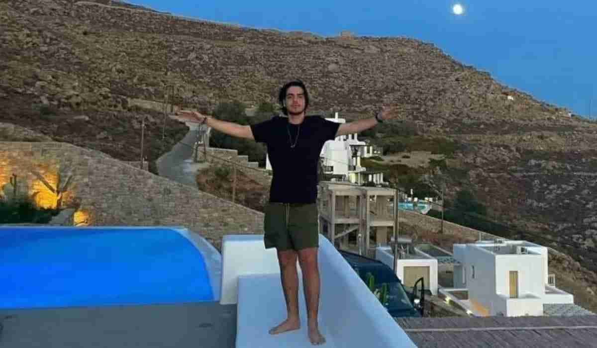 Filho do Faustão posta clique curtindo viagem de férias na Grécia (Foto: Reprodução/Instagram)