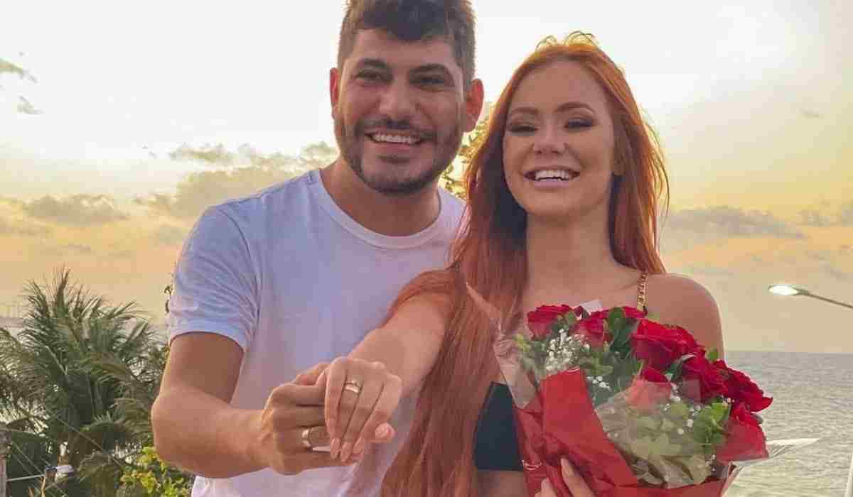 Mirela Janis vai se casar com Yugnir após reatar relação pela segunda vez (Foto: Reprodução/Instagram)