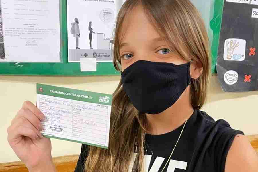 Rafaella Justus toma primeira dose da vacina contra a Covid-19 (Foto: Reprodução/Instagram)