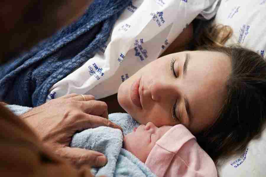 Thaeme anuncia nascimento da segunda filha: “Nosso mais novo amor” (Foto: Reprodução/Instagram)