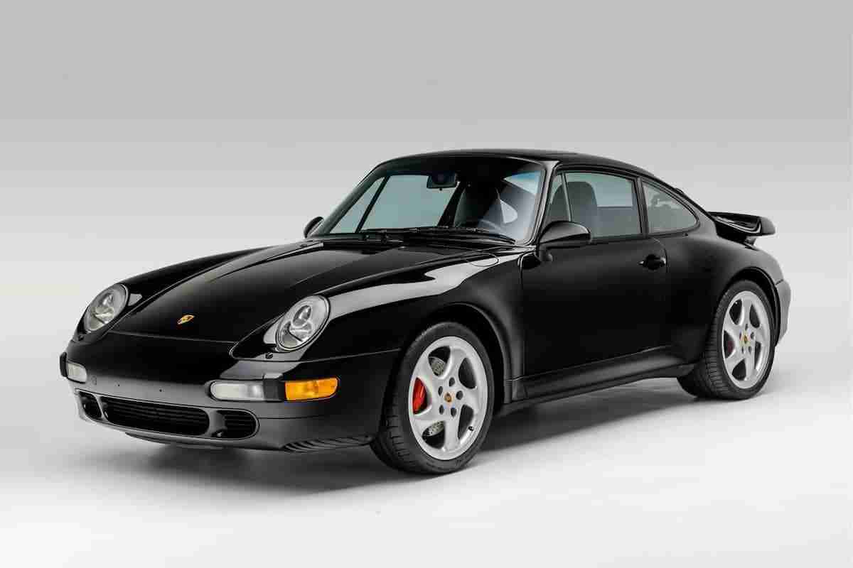 Porsche de único dono, o ator Denzel Washington, é vendido em leilão. Fotos: Divulgação/ Bring A Trailer