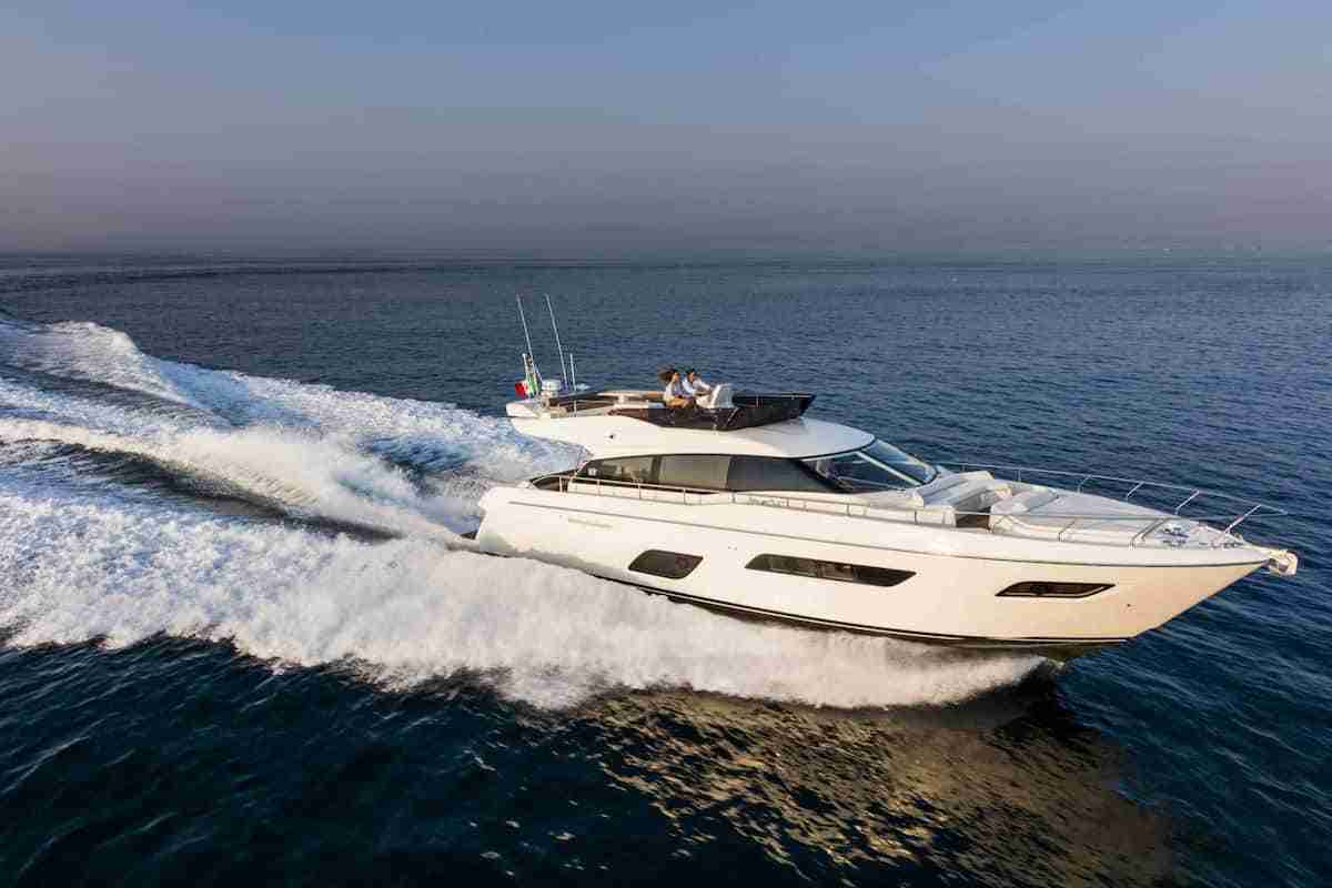 Ferretti Yachts 550 Cruising 2