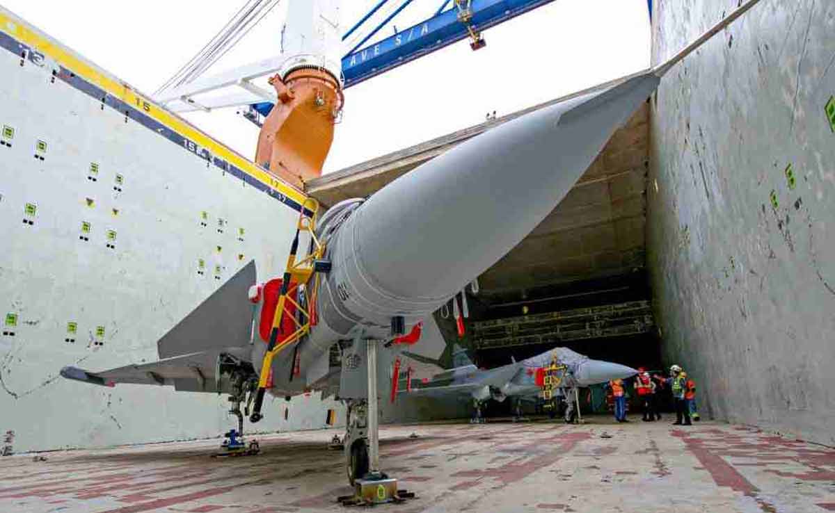 Primeiros Saab Gripen de produção chegam ao Brasil. Foto: Divulgação