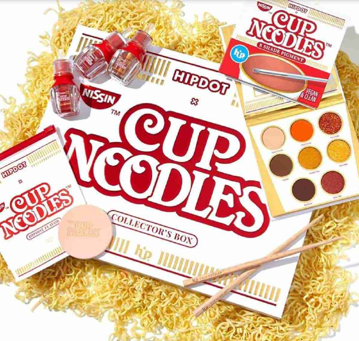 Cup Noodles lança coleção de make inspirada em suas embalagens supercoloridas