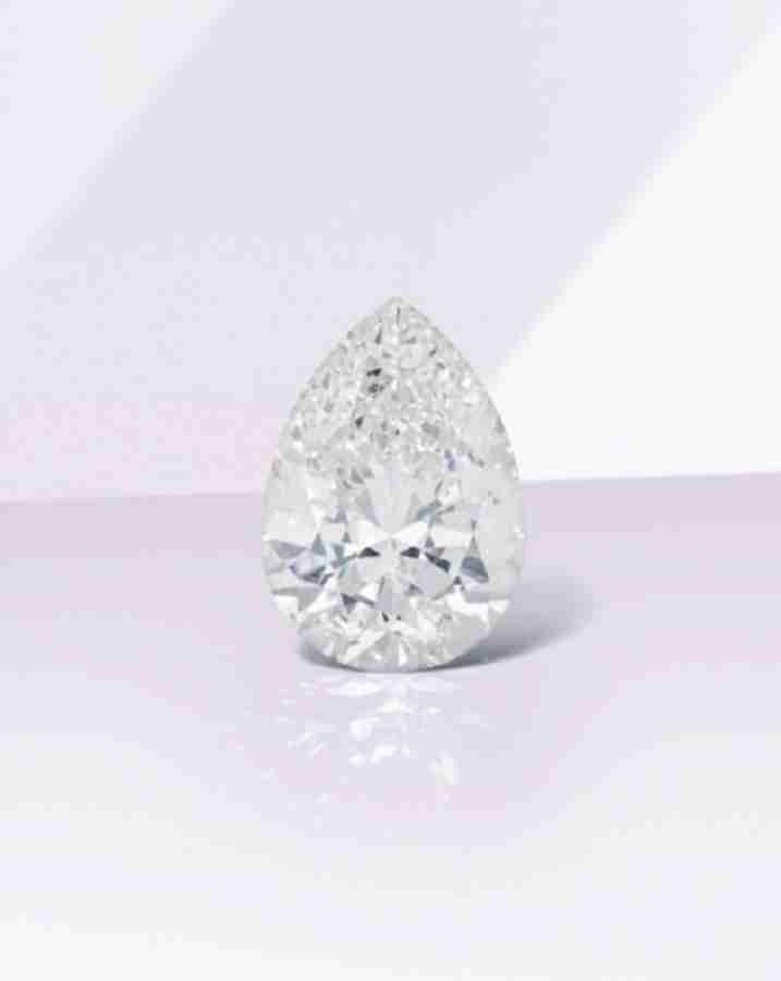 The Rock: o maior diamante branco já leiloado fica R$ 40 milhões abaixo do esperado