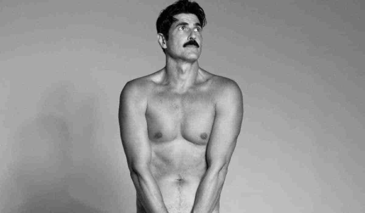 Reynaldo Gianecchini encanta fãs ao relembrar ensaio em que posou nu (Foto: Reprodução/Instagram)