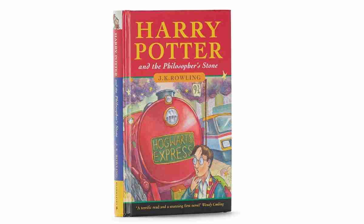Primeira edição de ‘Harry Potter e a Pedra Filosofal’ está à venda por R$ 1.2 milhão
