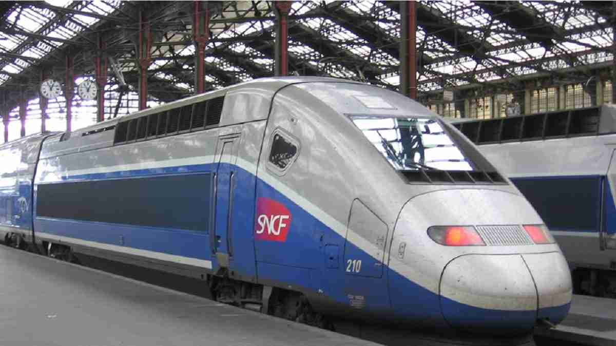 Trem ligará Paris e Berlim em viagem de apenas 7 horas. Fotos: Wikimedia Commons