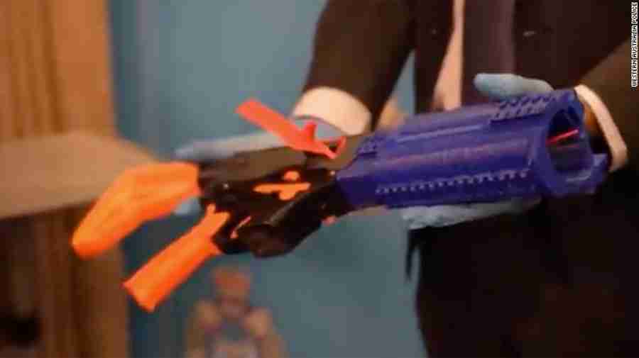 Jovem australiano é acusado por montar arma de fogo com impressora 3D