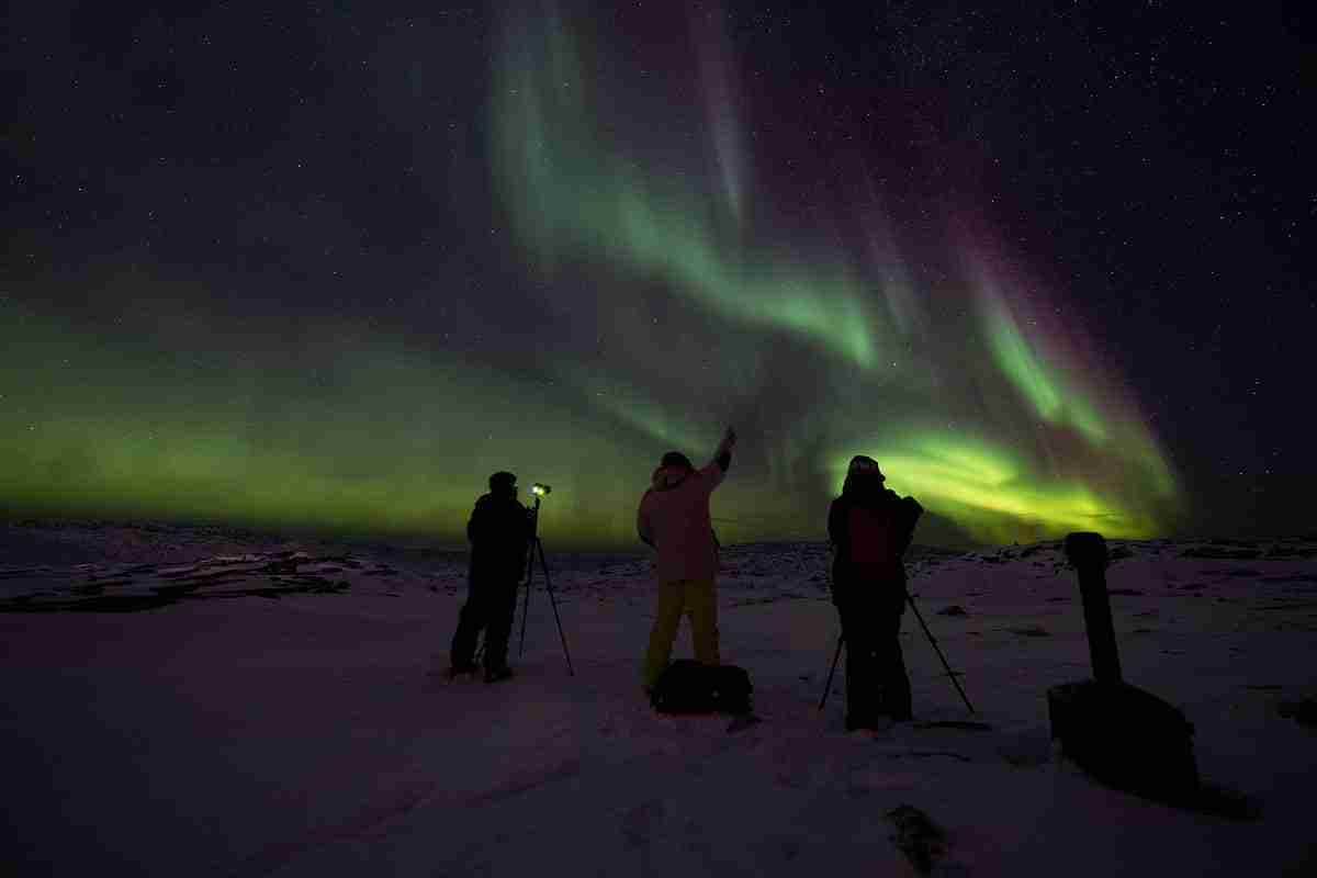 Ainda dá tempo de ver a aurora boreal em 2022 por R$ 10 mil
