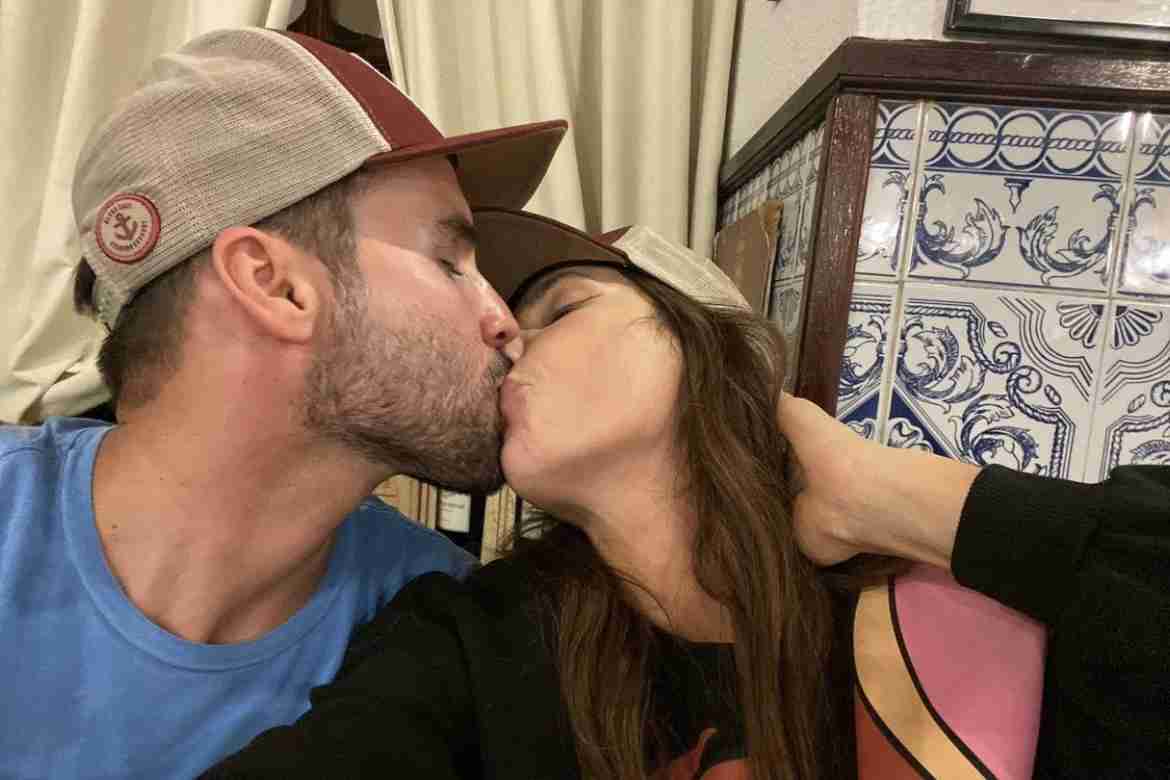 Em Portugal, Ivete Sangalo posta beijão no marido e se declara (Foto: Reprodução/Instagram)