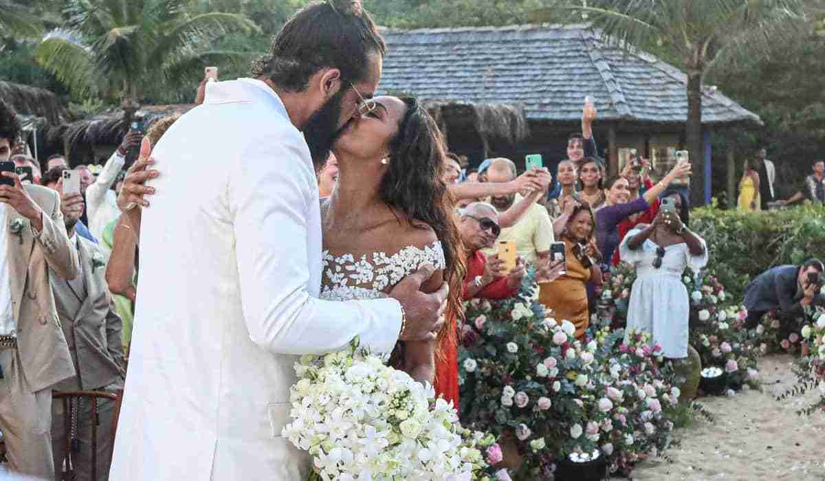 Lais Ribeiro se casa com Joakim Noah com cerimônia em Trancoso (Foto: Dilson Silva / AgNews)