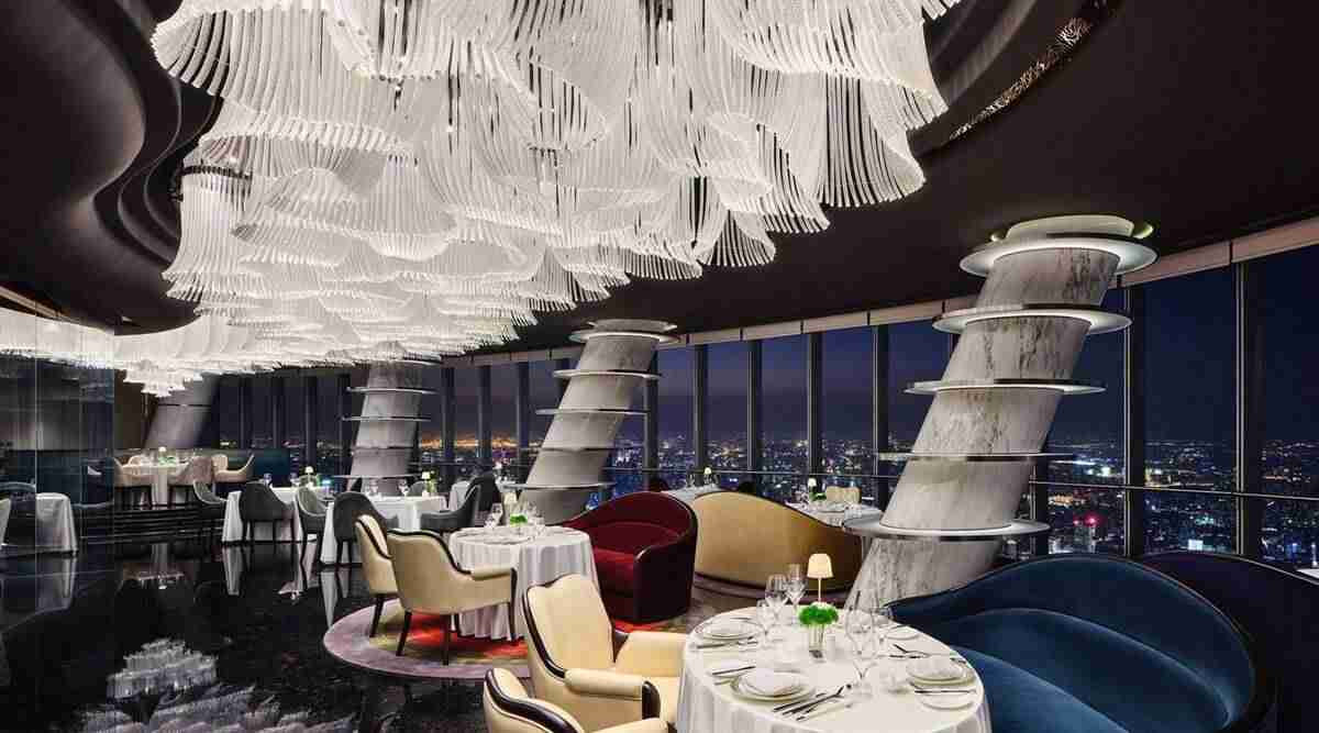 Recorde mundial: conheça restaurante mais alto do mundo que fica a mais de 500 m