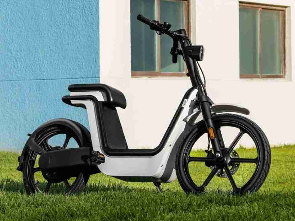 Honda revela a bicicleta elétrica MS01