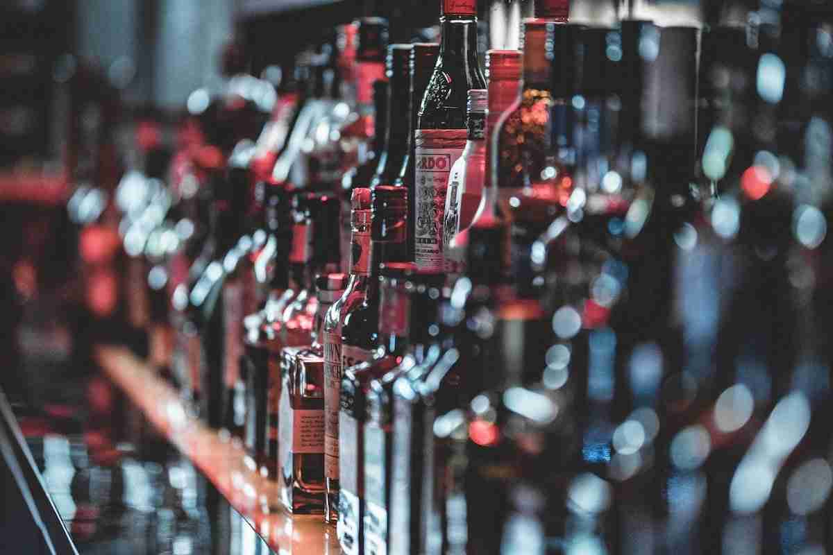 3 dicas de como guardar um bom whisky e manter a sua qualidade