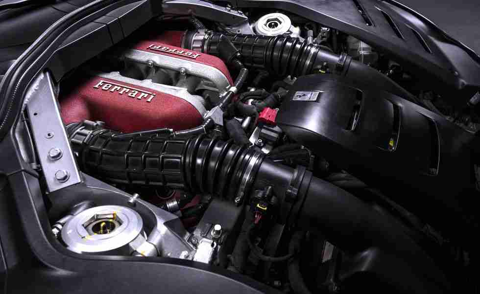 Ferrari Purosangue 2023 tem quatro portas e V12 de 715 cv: “não é um SUV”