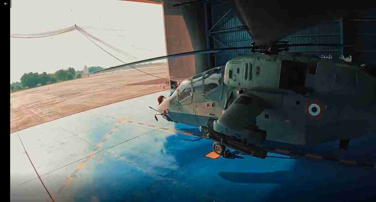 Força Aérea Indiana apresenta o seu novo helicóptero de combate multifunção. Foto: Reprodução