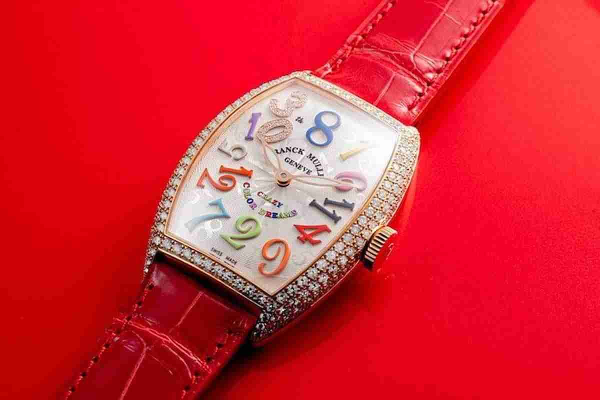 Marca suíça de luxo lança relógio comemorativo com números fora de ordem. Fotos: Divulgação/ Franck Muller