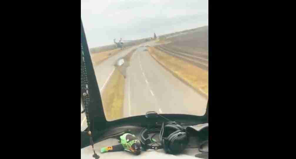Ucrânia divulga vídeo de voo rasante de helicópteros em estrada
