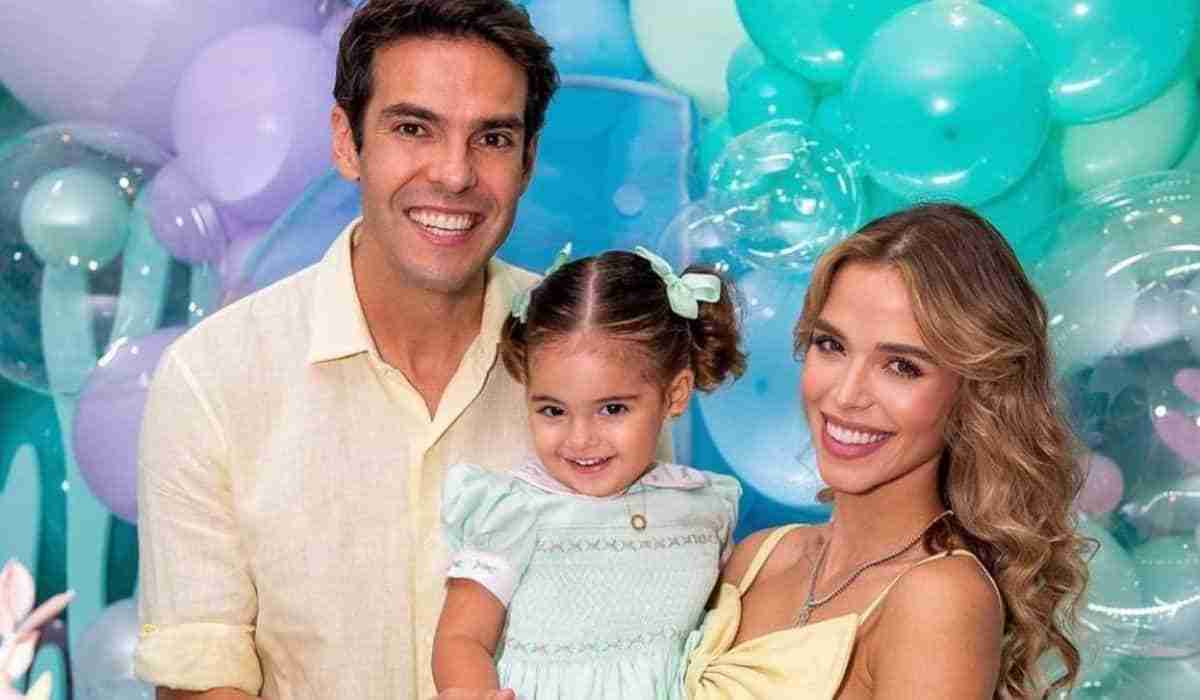 Carol Dias e Kaká celebram aniversário de 2 anos da filha (Foto: Reprodução/Instagram)