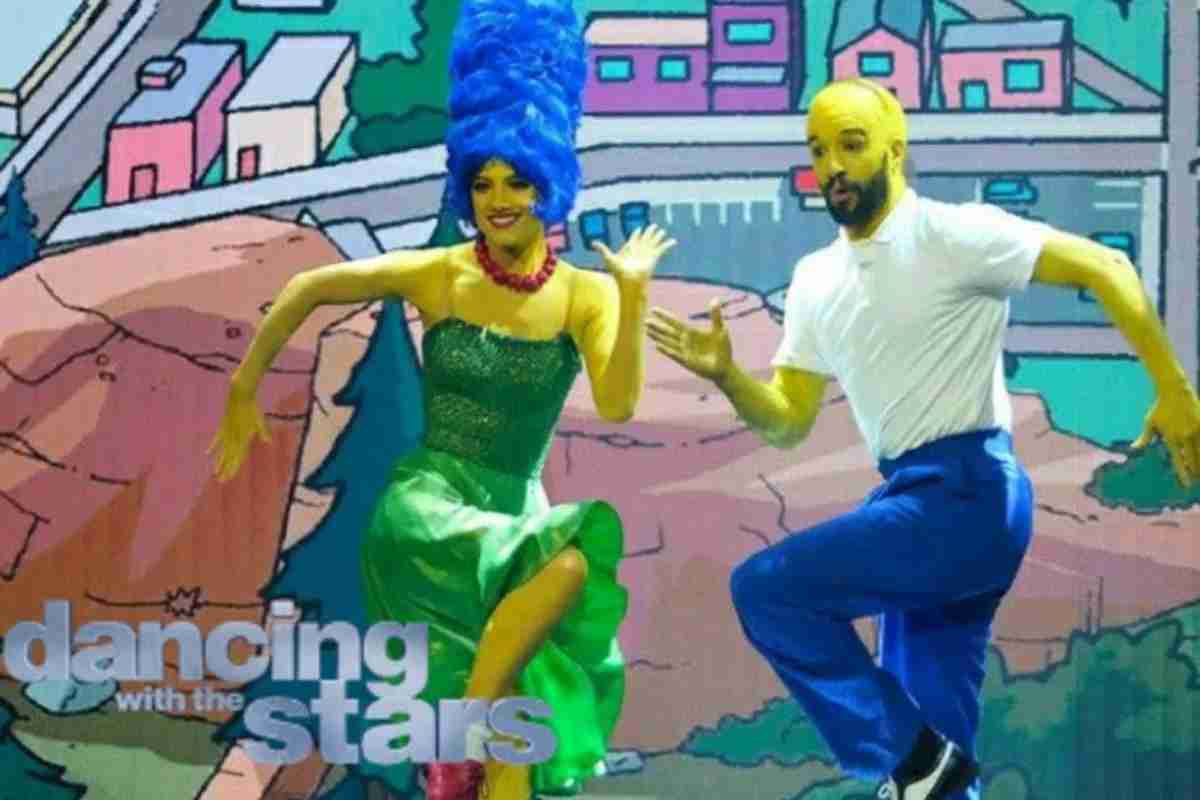 Dupla viraliza dançando como os ‘Simpsons’