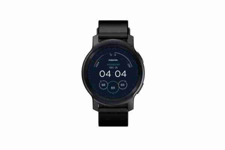 Motorola lança relógio moto watch 100 no Brasil