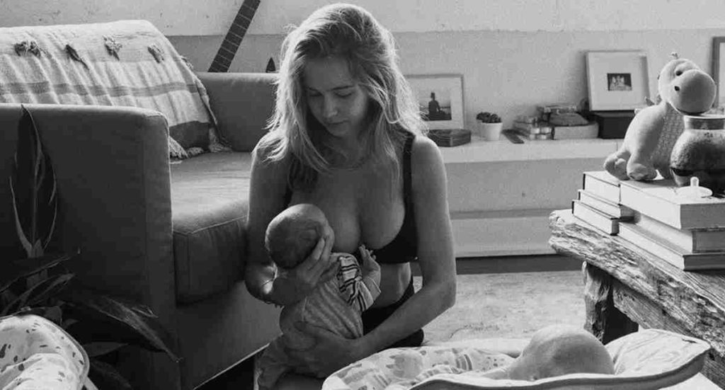 Vídeo: Isabella Scherer mostra leite esguichando após amamentar. Foto: Reprodução Instagram