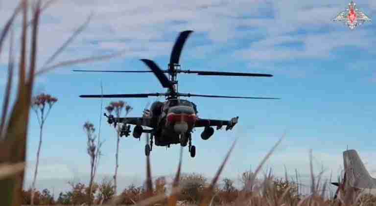 VÍDEO: Rússia mostra a operação conjunta dos helicópteros Ka-52 e Mi-24