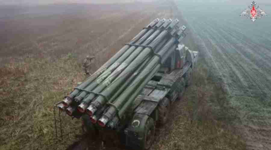 Rússia divulga vídeo do ataque de seus lançadores múltiplo de foguetes