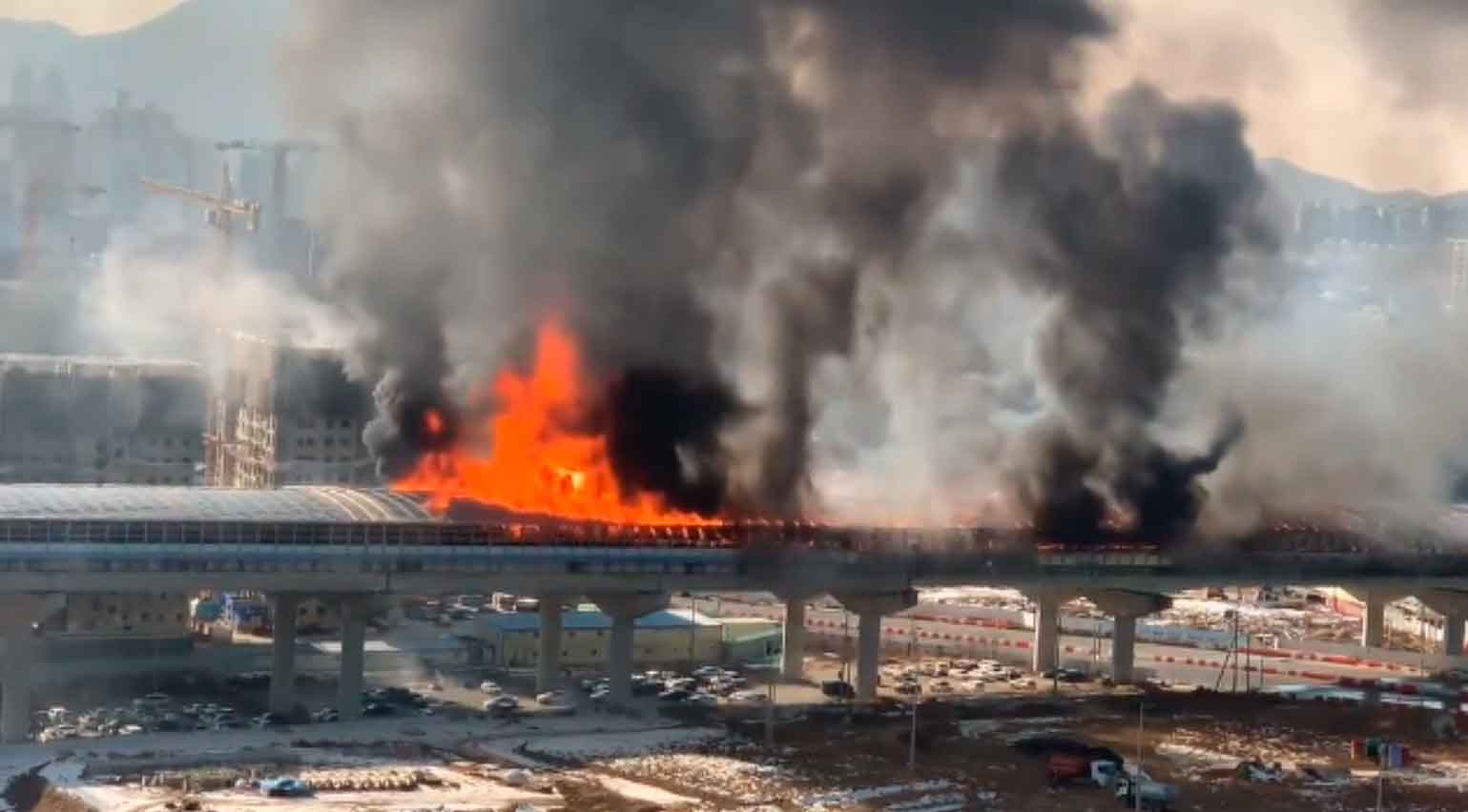 VÍDEO: Gigantesco incêndio em rodovia na Coreia do Sul mata 6. Foto: Reprodução