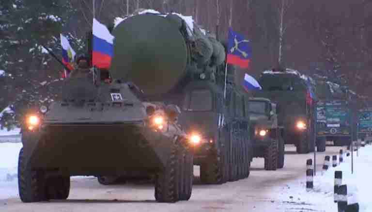 Rússia divulga vídeo das Forças de Mísseis Estratégicos assumindo posição de combate
