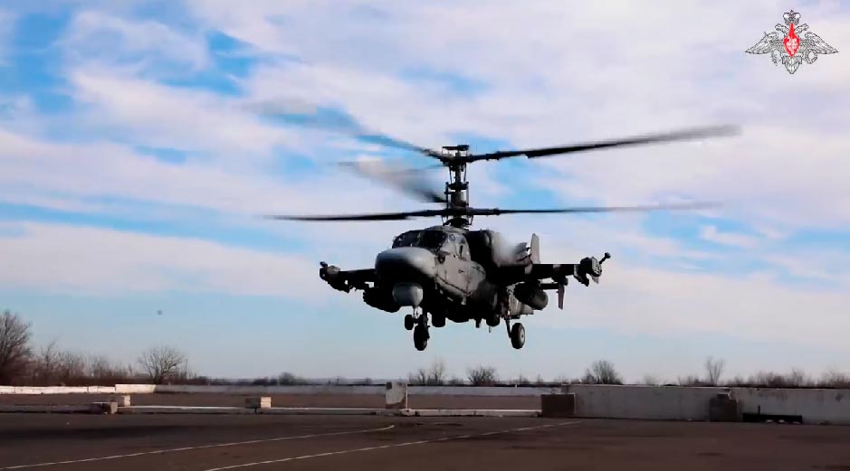 Vídeo mostra o ataque dos helicópteros Ka-52 e Mi-24 na guerra da Ucrânia