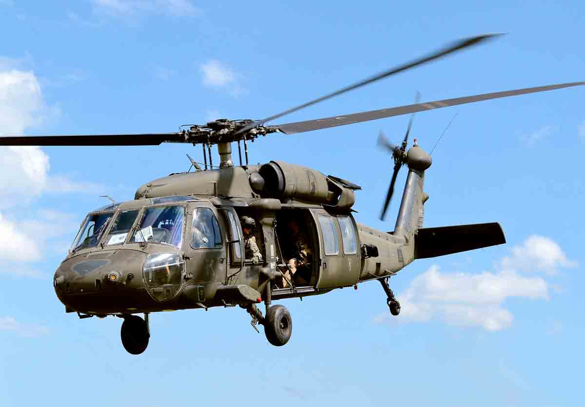 Vídeo mostra helicóptero militar dos EUA caindo no Alabama, e não há sobreviventes