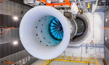 UltraFan: Rolls-Royce testa maior motor de avião do mundo
