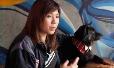 Veggenti che ‘parlano’ con gli animali attirano clienti a Hong Kong. Foto: Riproduzione Youtube