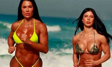 Gracyanne Barbosa e Eva Andressa mostram corpos musculosos na praia. Foto: reprodução instagram