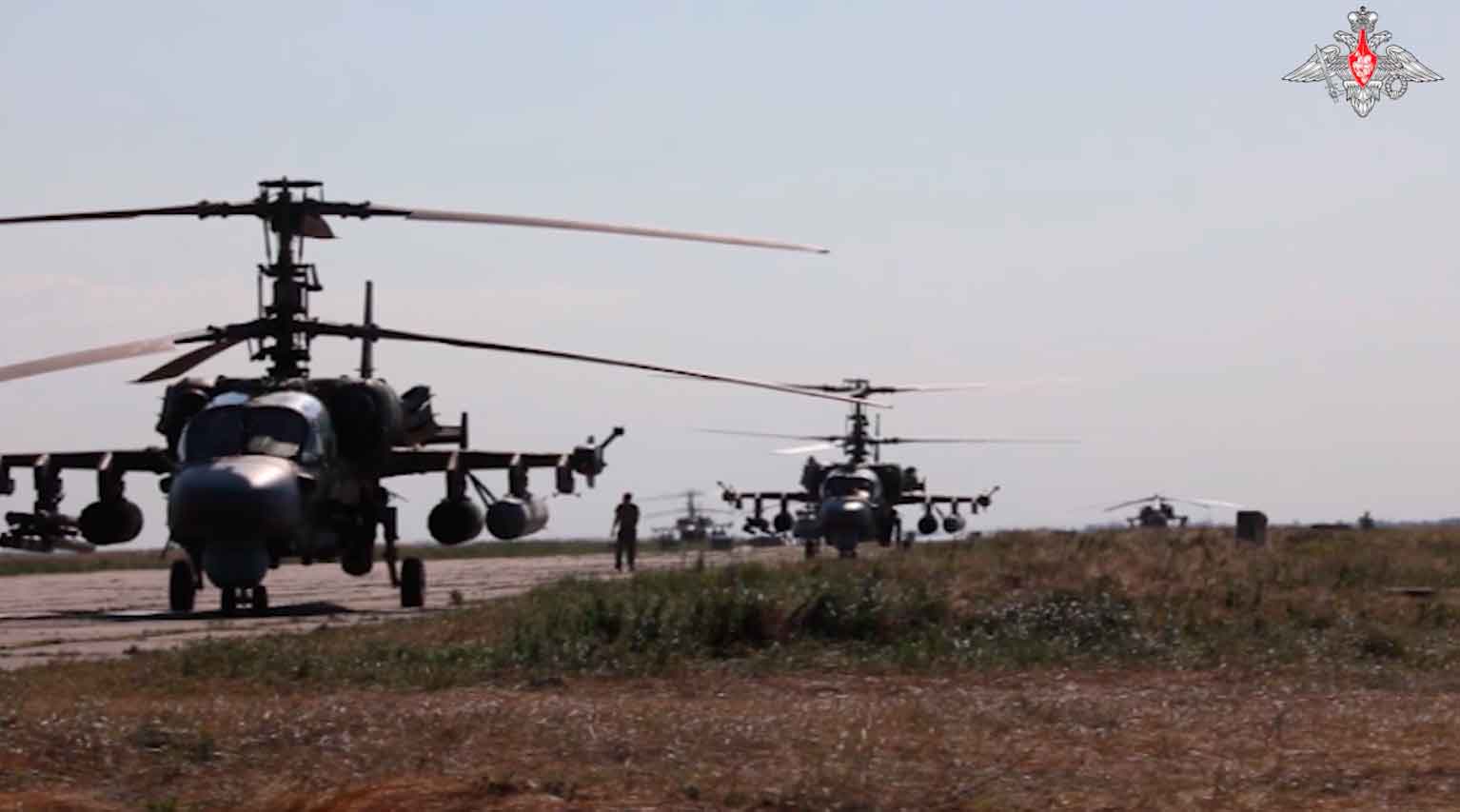 Il video mostra la distruzione causata dai temuti elicotteri d'attacco Ka-52. Foto: Riproduzione Telegram