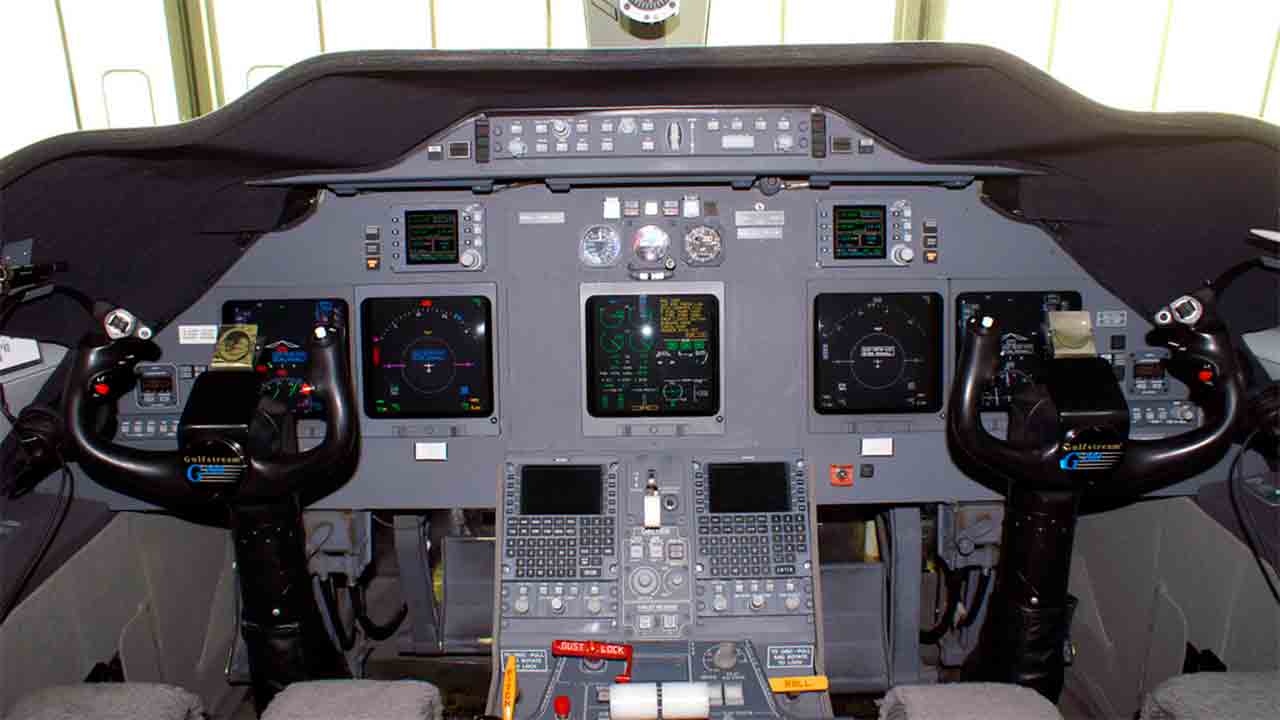 Gulfstream G200. Photo: Wikimedia