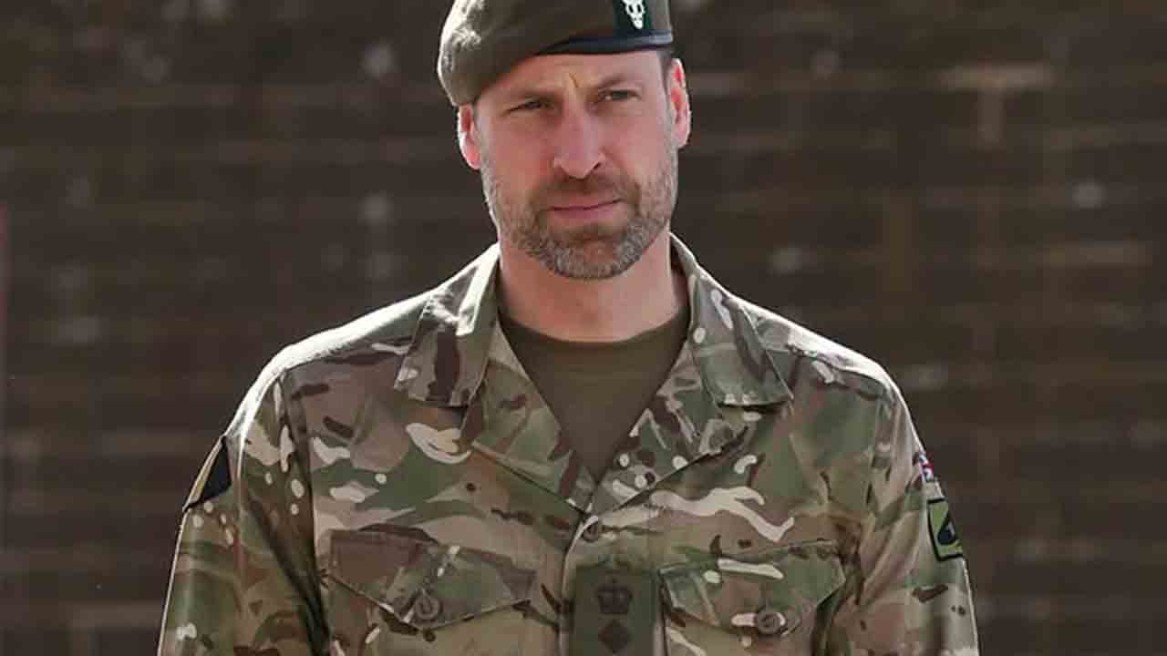 Prince William visits British regiment and observes military training in Bulford. Instagram @princeandprincessofwales